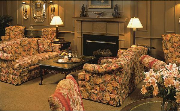Phoenix Inn Of Гринвилл Экстерьер фото